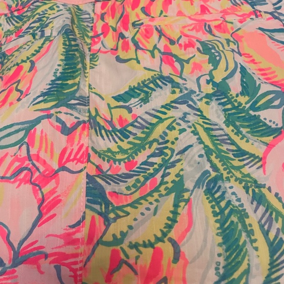 Lilly Pulitzer Skort Size 12 worn once - Picture 4 of 9